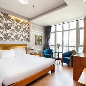 Lucky Star 266 De Tham Ho-Chi-Minh-Stadt